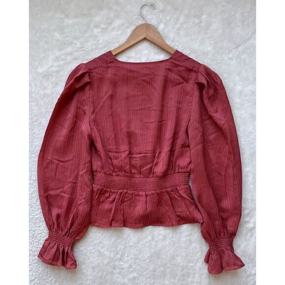 NWT Express Textured Satin Smocked Peplum Top - Picture 8 of 15